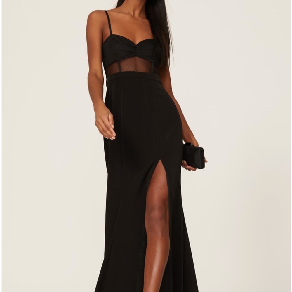 Fame & Partners Francesca Mesh Gown